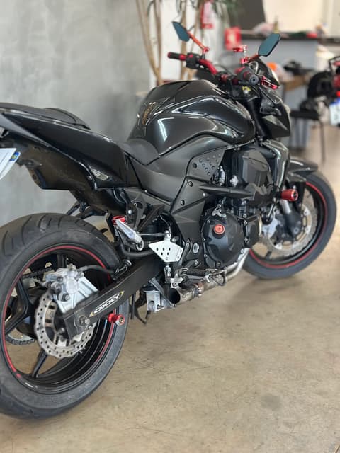 KAWASAKI Z750 — foto 3