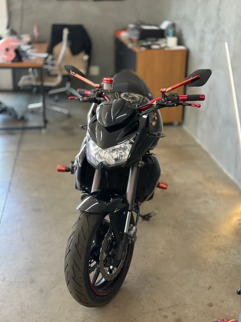 KAWASAKI Z750 — foto 7