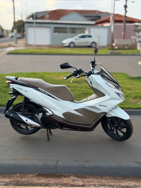 HONDA PCX 150 DLX ABS — foto 7