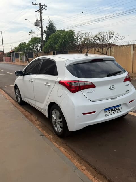 HYUNDAI HB20 1.6A PREM — foto 2