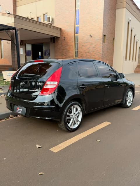 HYUNDAI I30 2.0 — foto 11