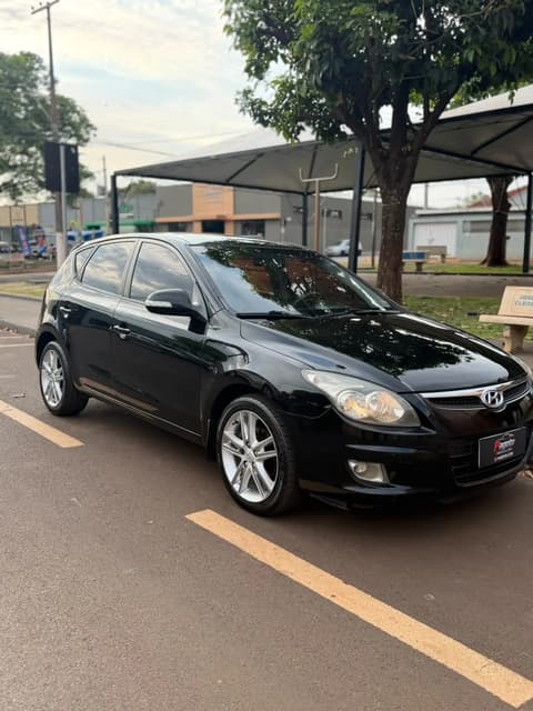 HYUNDAI I30 2.0 — foto 9