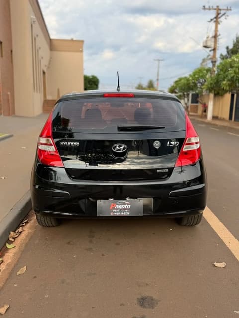 HYUNDAI I30 2.0 — foto 12