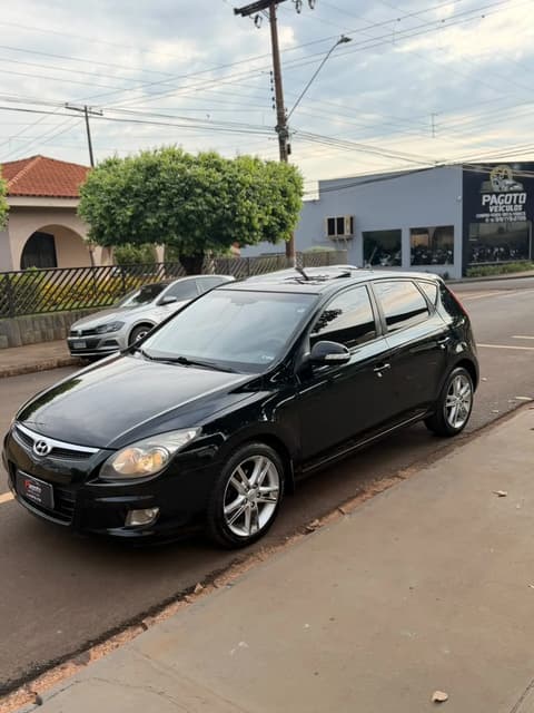 HYUNDAI I30 2.0 — foto 6
