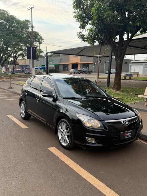 HYUNDAI I30 2.0 — foto 3
