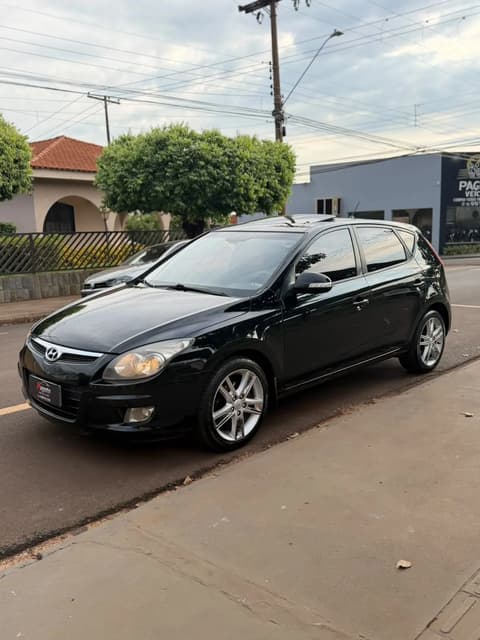 HYUNDAI I30 2.0 — foto 7