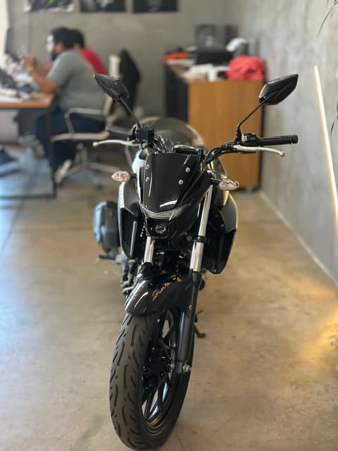 YAMAHA FZ25 FAZER — foto 7