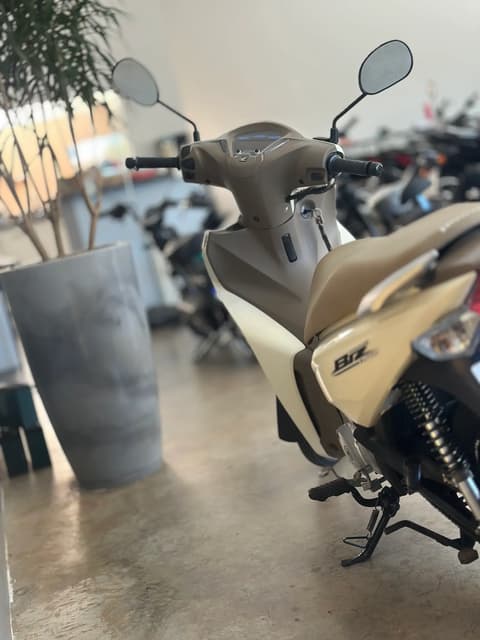 HONDA BIZ 125 — foto 5