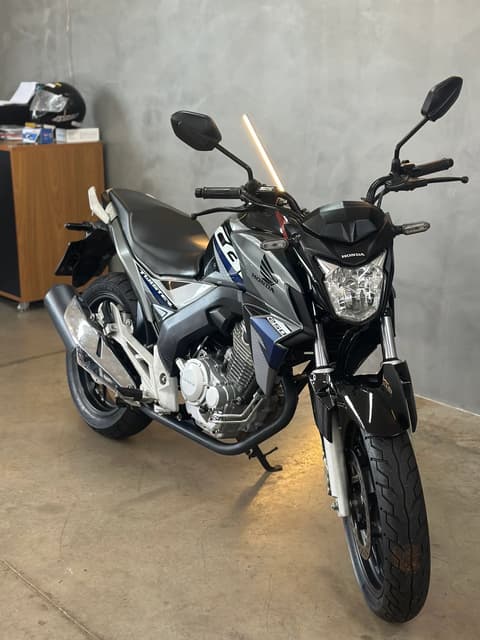 Honda Cb Twister  — foto 2