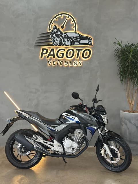 Honda Cb Twister  — foto 1