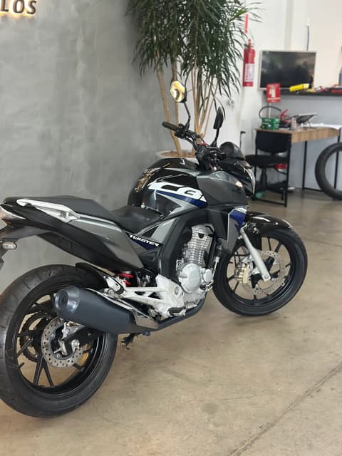 Honda Cb Twister  — foto 3