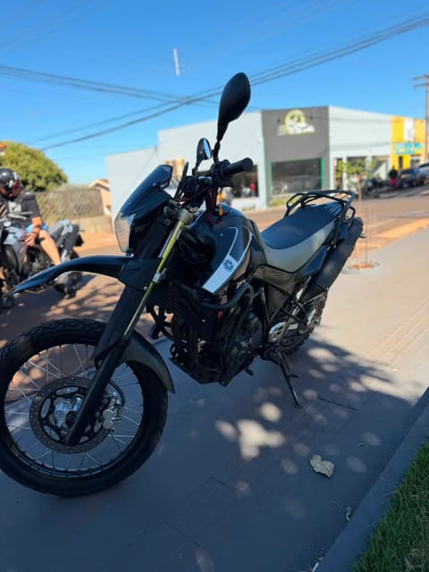 YAMAHA XT 660R — foto 3