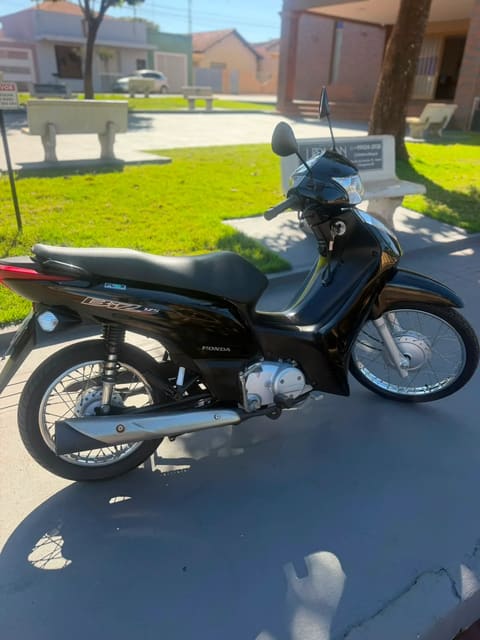 HONDA BIZ 125 ES — foto 4