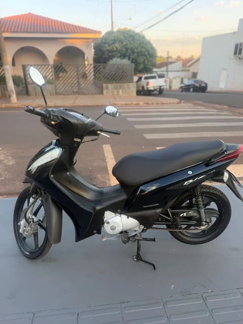 HONDA BIZ 125 EX — foto 2