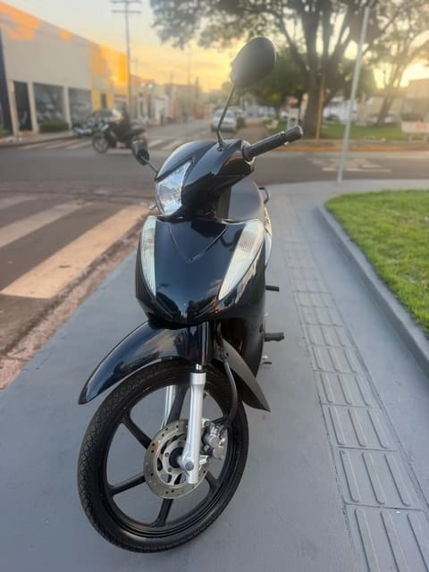 HONDA BIZ 125 EX — foto 4
