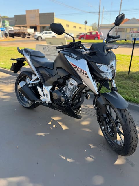 HONDA CB300F TWISTER CBS — foto 11