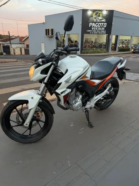 HONDA CB 250F TWISTER — foto 2