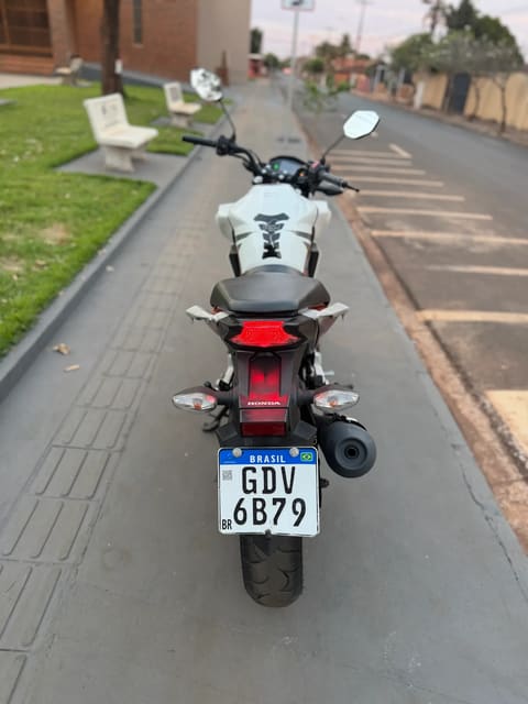HONDA CB 250F TWISTER — foto 8
