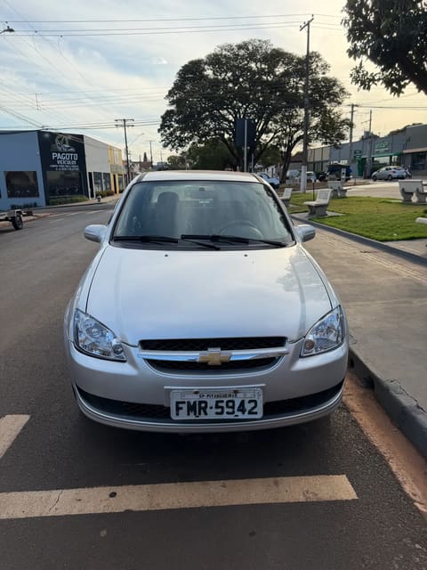 CHEVROLET CLASSIC LS — foto 2