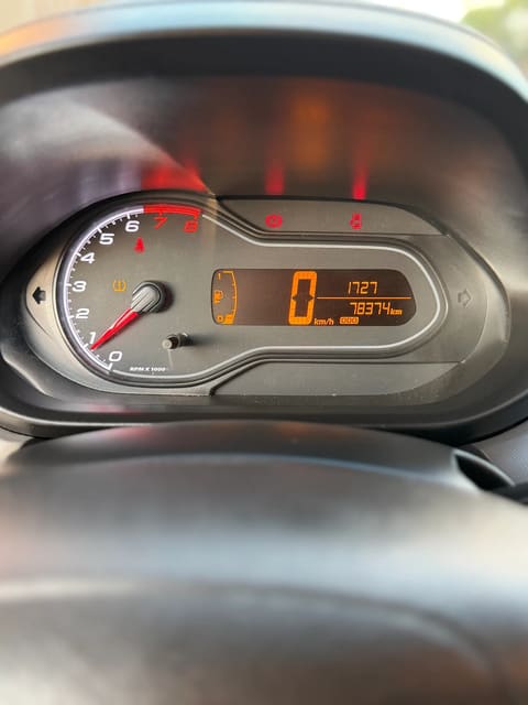 CHEVROLET ONIX 1.0  JOY — foto 11