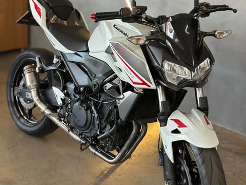 KAWASAKI Z400 — foto 2