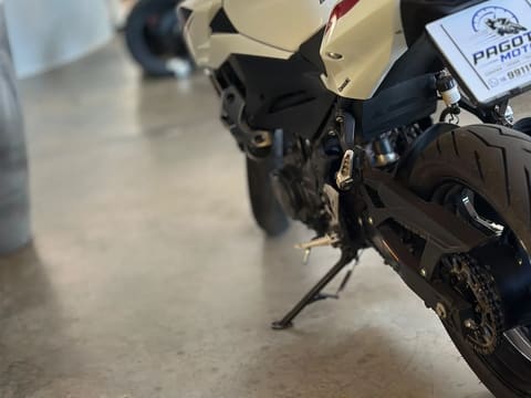 KAWASAKI Z400 — foto 4