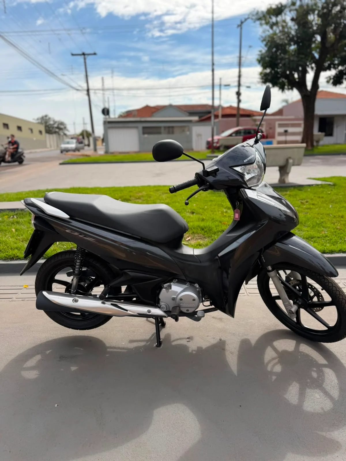 HONDA BIZ 125