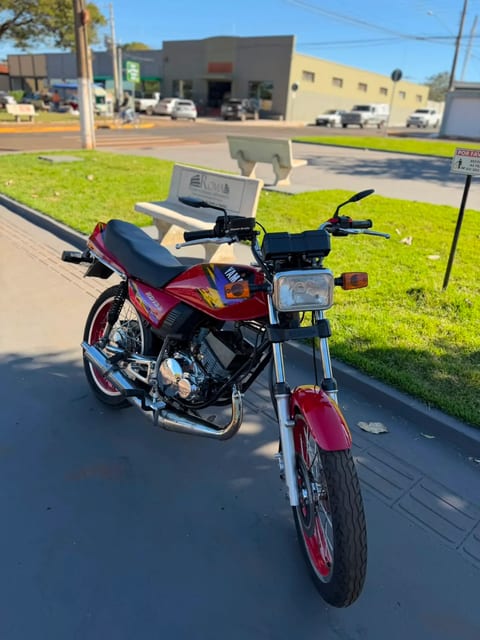 YAMAHA RD 135 — foto 2