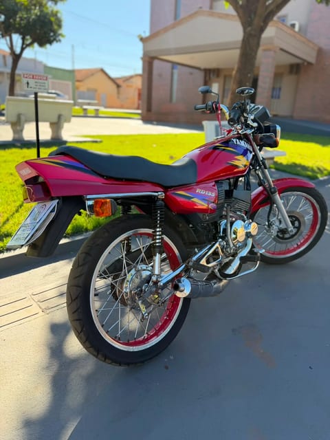 YAMAHA RD 135 — foto 5