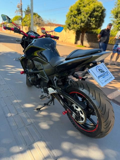 KAWASAKI Z750 — foto 6