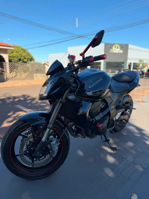 KAWASAKI Z750 — foto 3