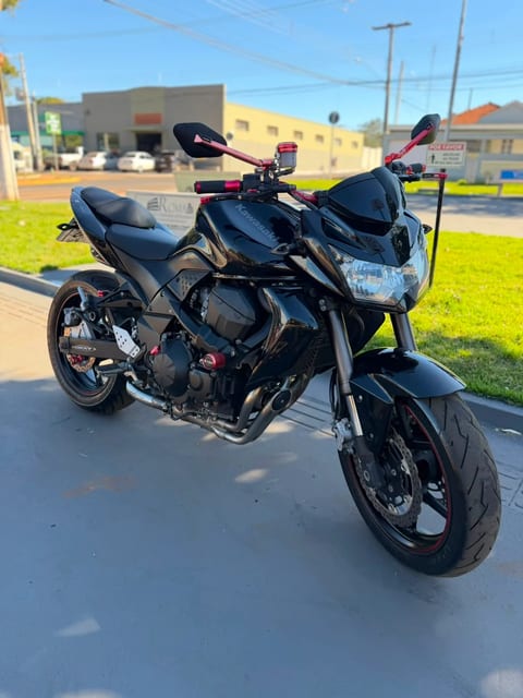 KAWASAKI Z750 — foto 4