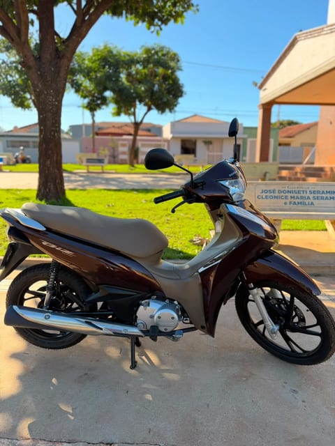HONDA BIZ 125 — foto 1