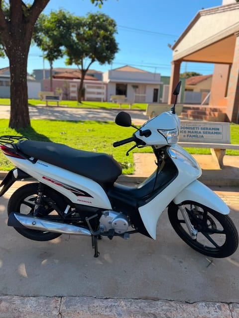 HONDA BIZ 125 EX — foto 1