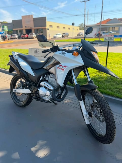 HONDA XRE 300 — foto 8