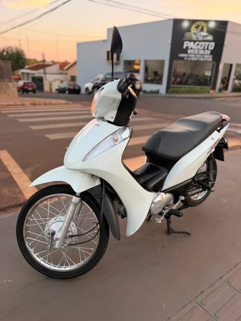 HONDA BIZ 125 ES — foto 2