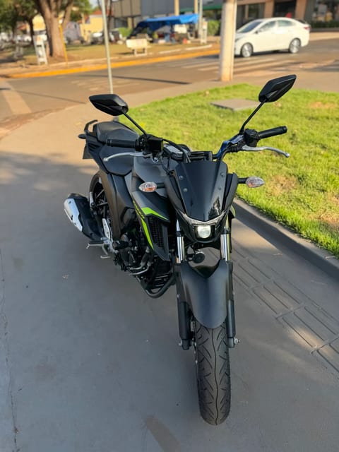 YAMAHA FZ25 FAZER — foto 5
