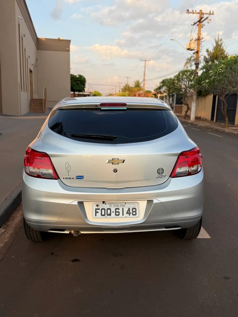 CHEVROLET ONIX 1.0  JOY — foto 7