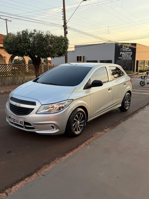 CHEVROLET ONIX 1.0  JOY — foto 1