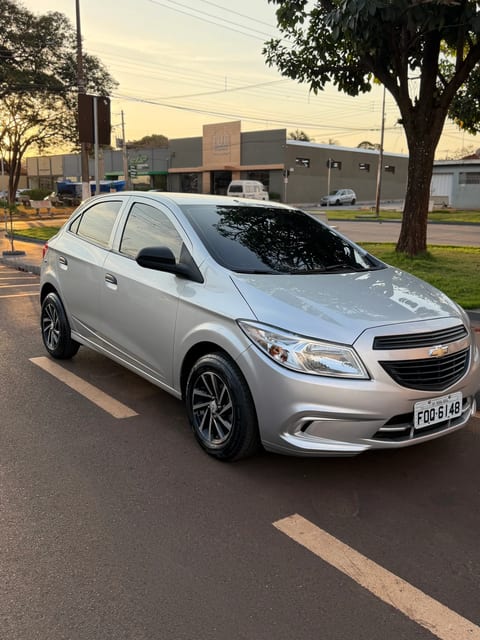 CHEVROLET ONIX 1.0  JOY — foto 2