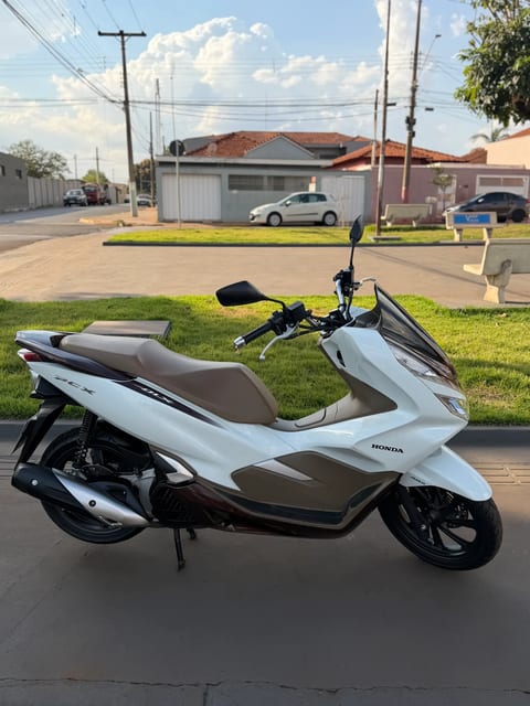 HONDA PCX 150 DLX ABS — foto 9