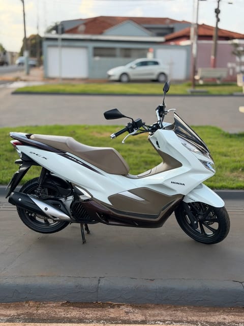 HONDA PCX 150 DLX ABS — foto 7