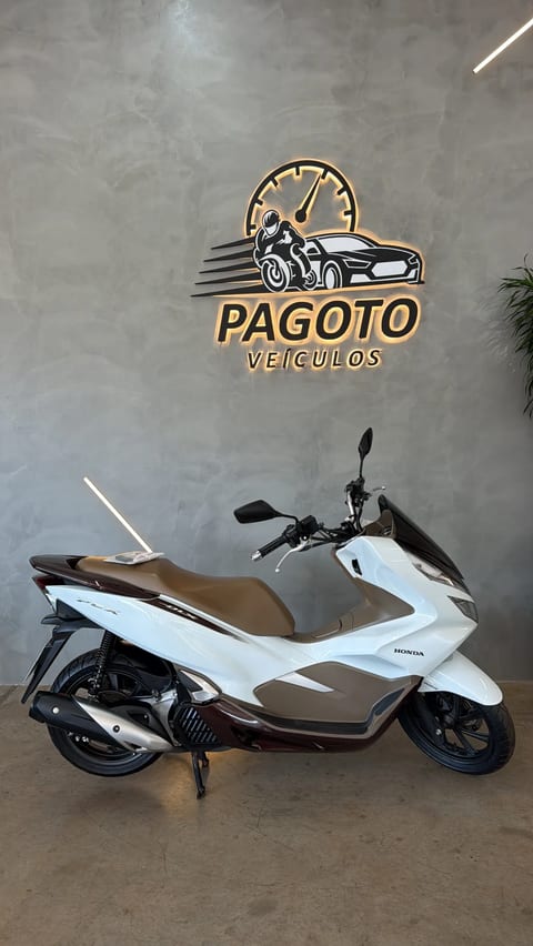 HONDA PCX 150 DLX ABS — foto 1