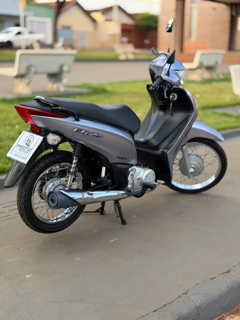 HONDA BIZ 125 ES — foto 7