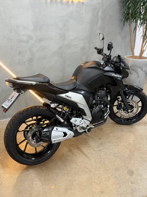 YAMAHA FZ25 FAZER — foto 6