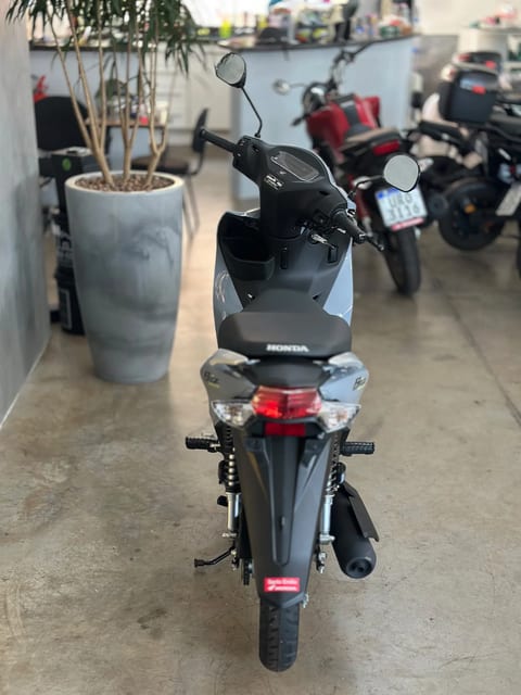 Honda  Biz 125 flex  — foto 6
