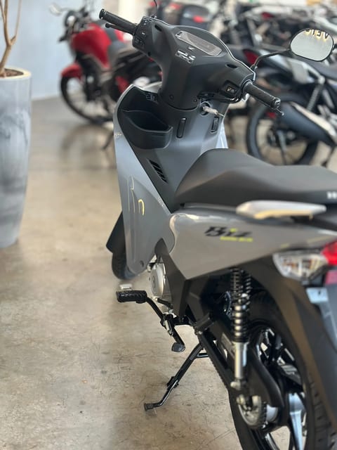 Honda  Biz 125 flex  — foto 5